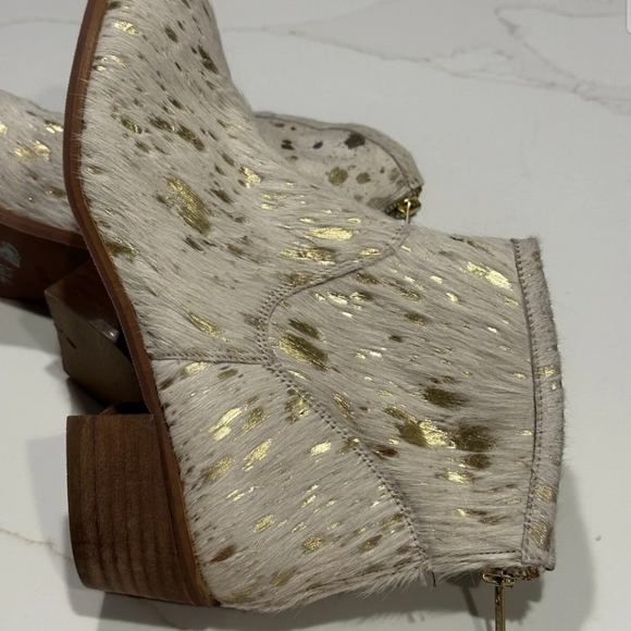 Coconuts by Matisse Pronto Calf Hair Leathet Ankle Boots Booties Western Size 8 - Picture 2 of 8